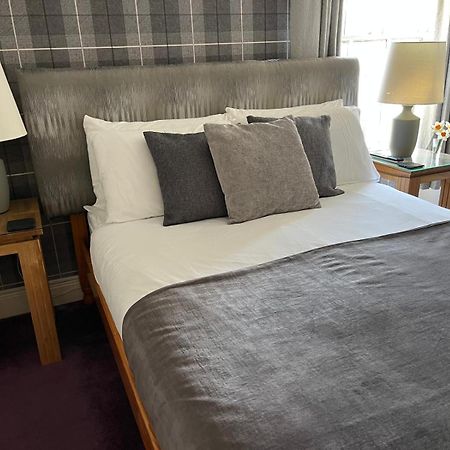 Smugglers Hotel Brixham Kültér fotó