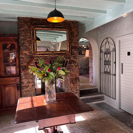 Smugglers Hotel Brixham Kültér fotó